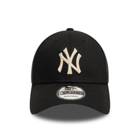 New Era LEAGUE ESSENTIAL 9FORTY NEYYA