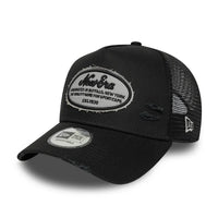 New Era OVAL DISTRESS PATCH TRUCKER N