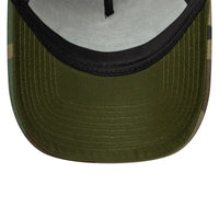 New Era OVAL PATCH CAMO TRUCKER NEWER